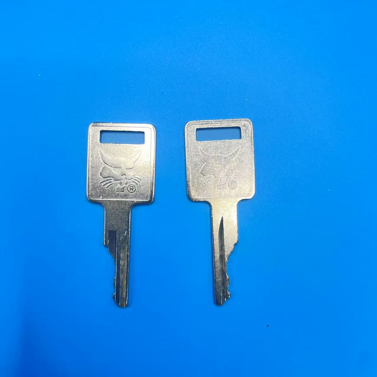 S331/S160 For Bobcat Key S550  - Heavy Equipment Keychain のレビューと価格