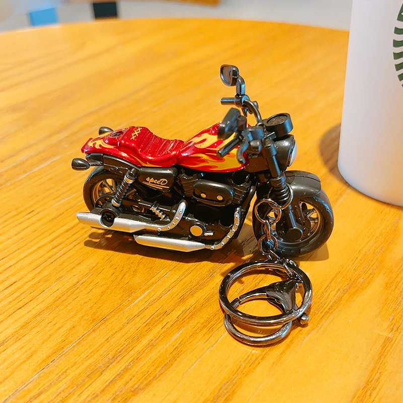 Cartoon Mini Harley Motorcycle - Heavy Equipment Keychain のレビューと価格