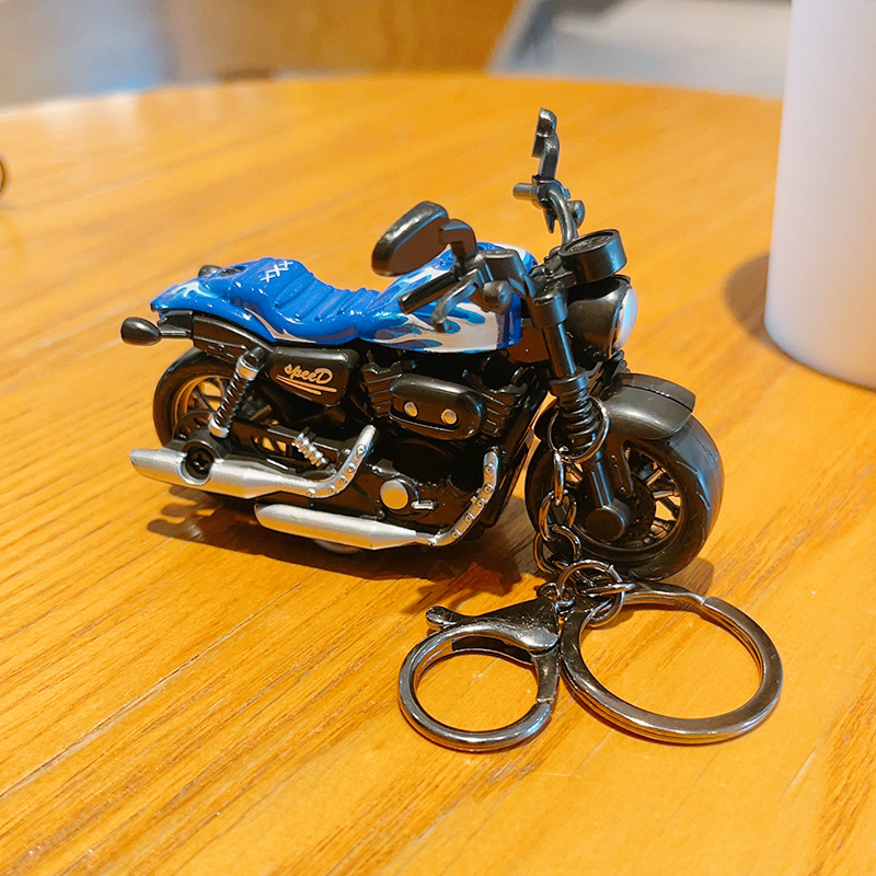 Cartoon Mini Harley Motorcycle - Heavy Equipment Keychain のレビューと価格