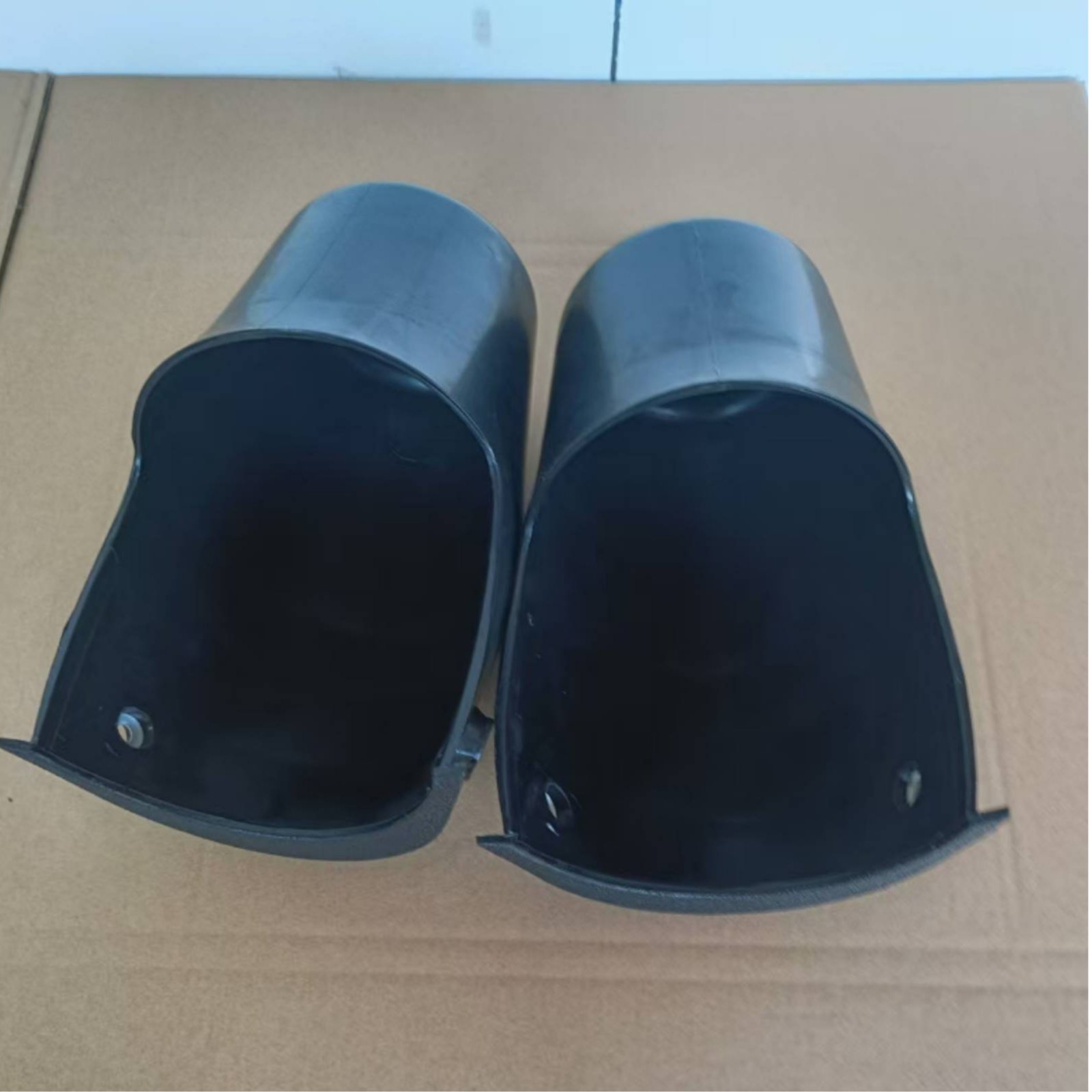 6 Pieces Black Plastic Billiar - Heavy Equipment Game のレビューと価格